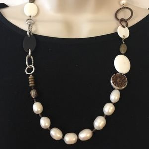 Silpada Pearl-Brown Lip Shell- Necklace (used)